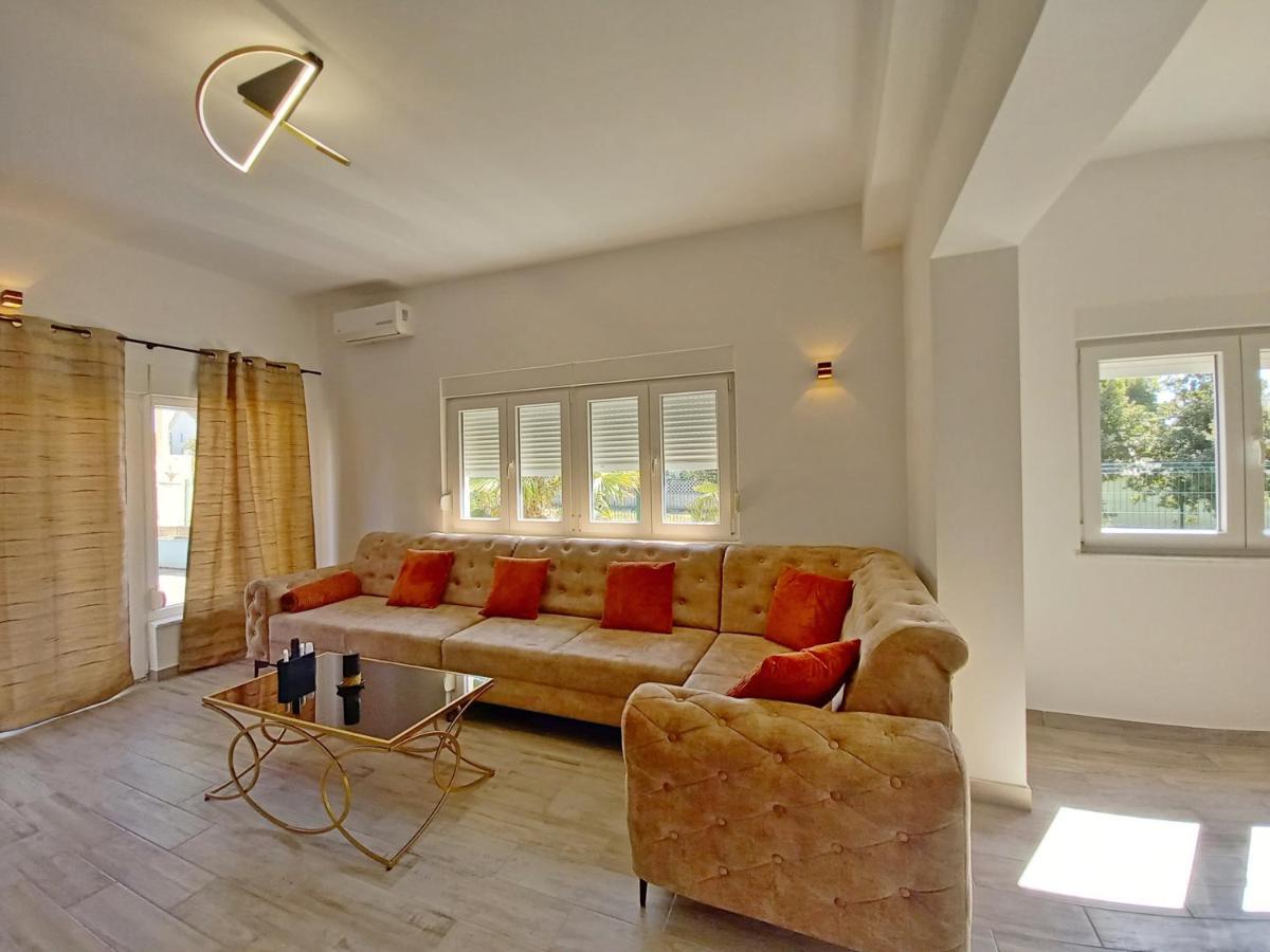 Holiday House Kazali, Μεντουλίν Εξωτερικό φωτογραφία