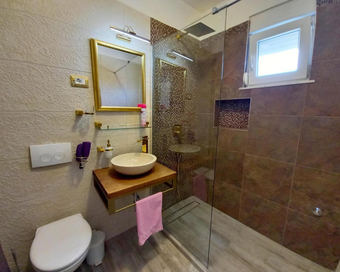 Holiday House Kazali, Μεντουλίν Εξωτερικό φωτογραφία